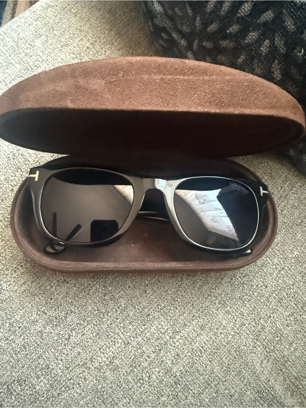 Tom Ford Kendel Polarized Sunglasses TF1076 01M Black 54mm TF1076 - Picture 2 of 11